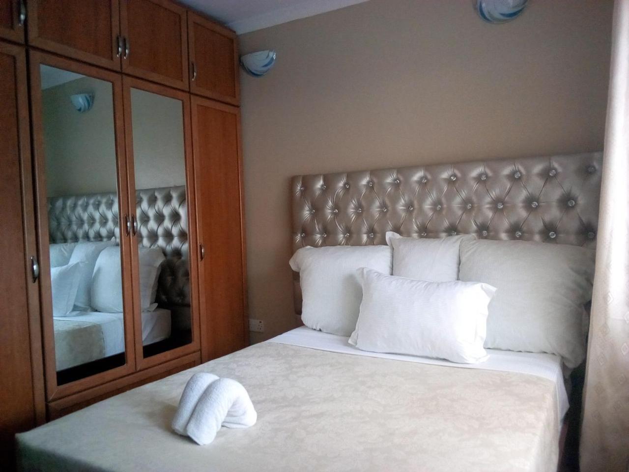 Zenith Lodge Лусака Екстер'єр фото